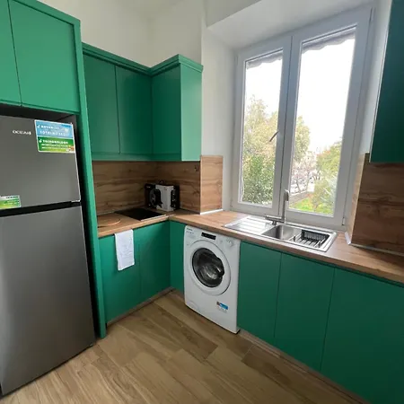Apartment Blloku Moskat 1 *