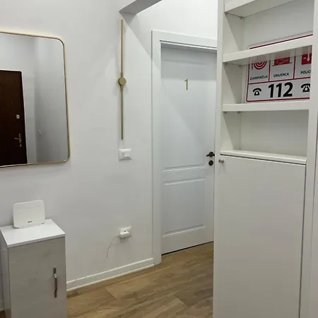 Caramel Blloku * تيرانا