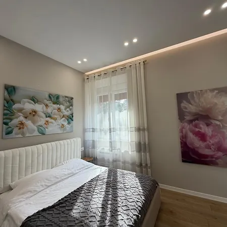 Caramel Blloku Appartement *